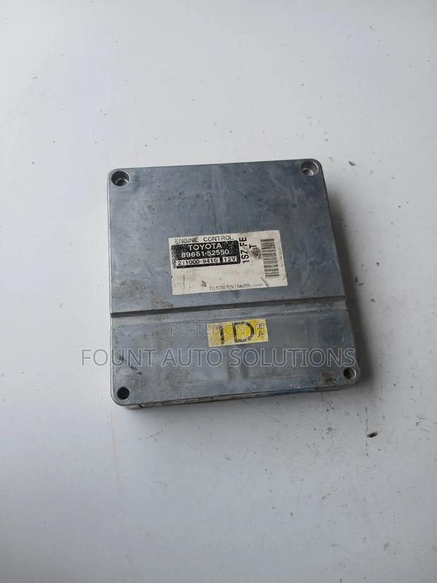 Engine Control Unit 1NZ Toyota Ist 2004