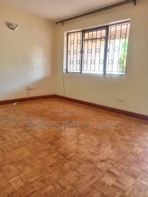 3bdrm Maisonette in Madaraka for rent