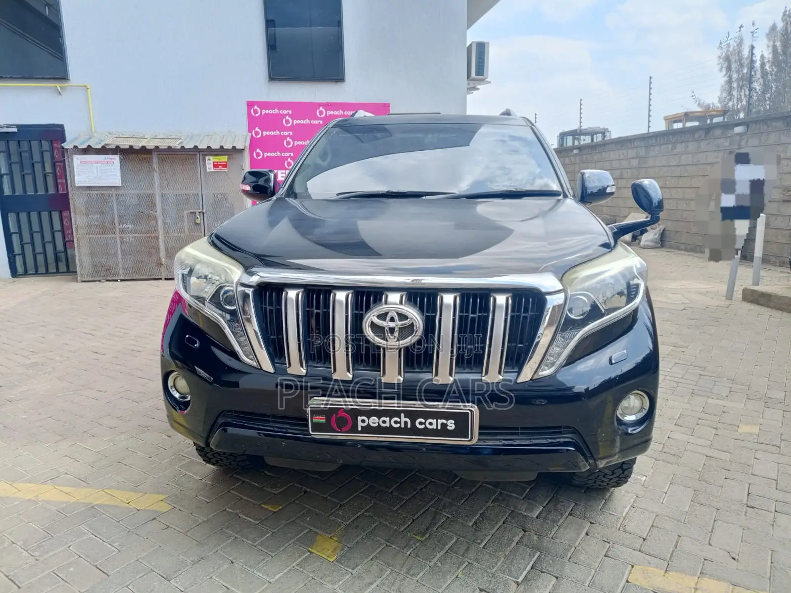 Toyota Land Cruiser Prado 2016 Black