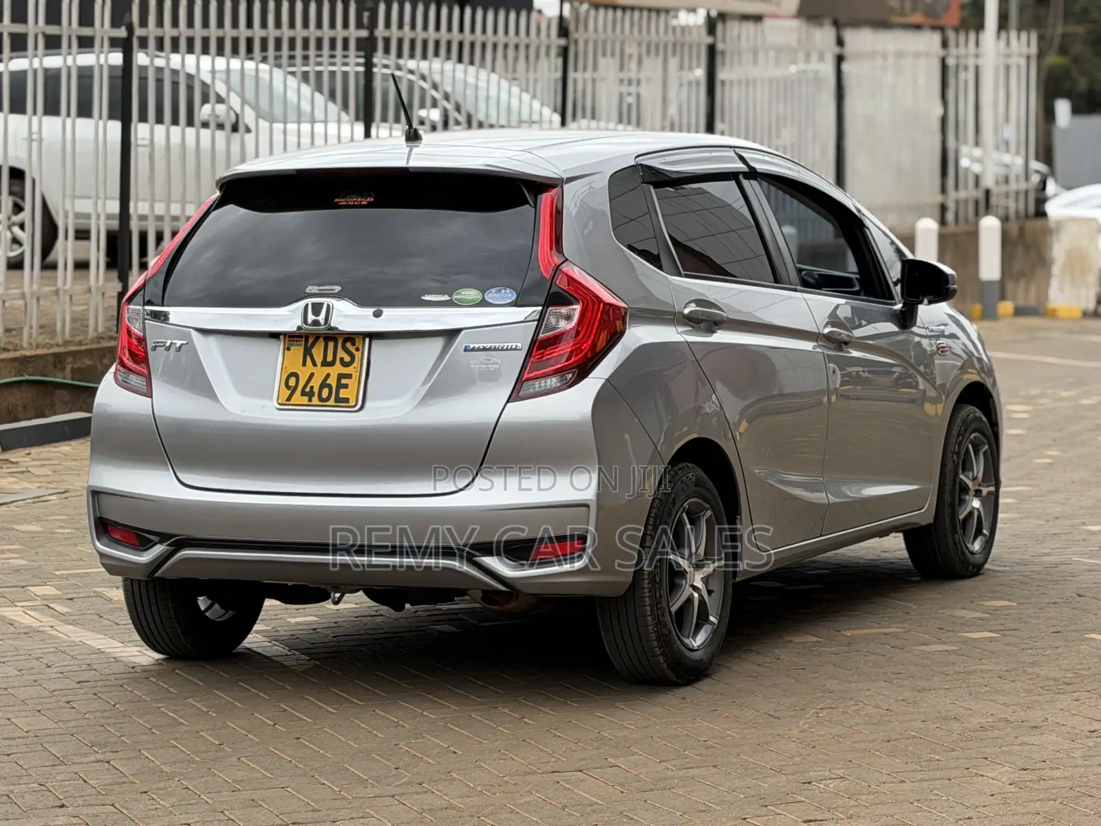 Honda Fit 2017 Silver