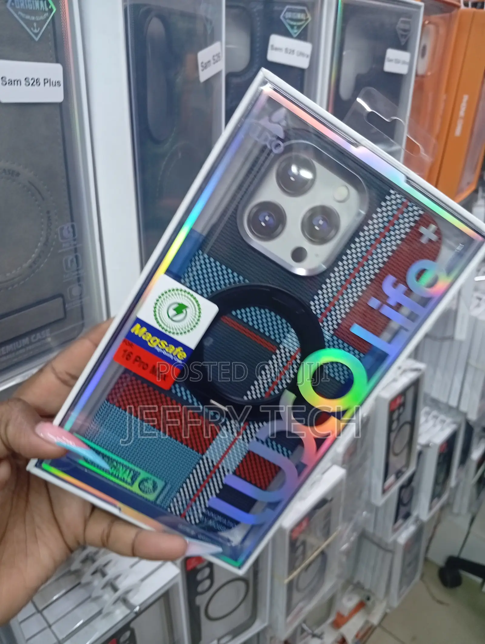 Luxo MagSafe Case for the iPhone 16 Pro Max a Tribal and Carbon Fiber