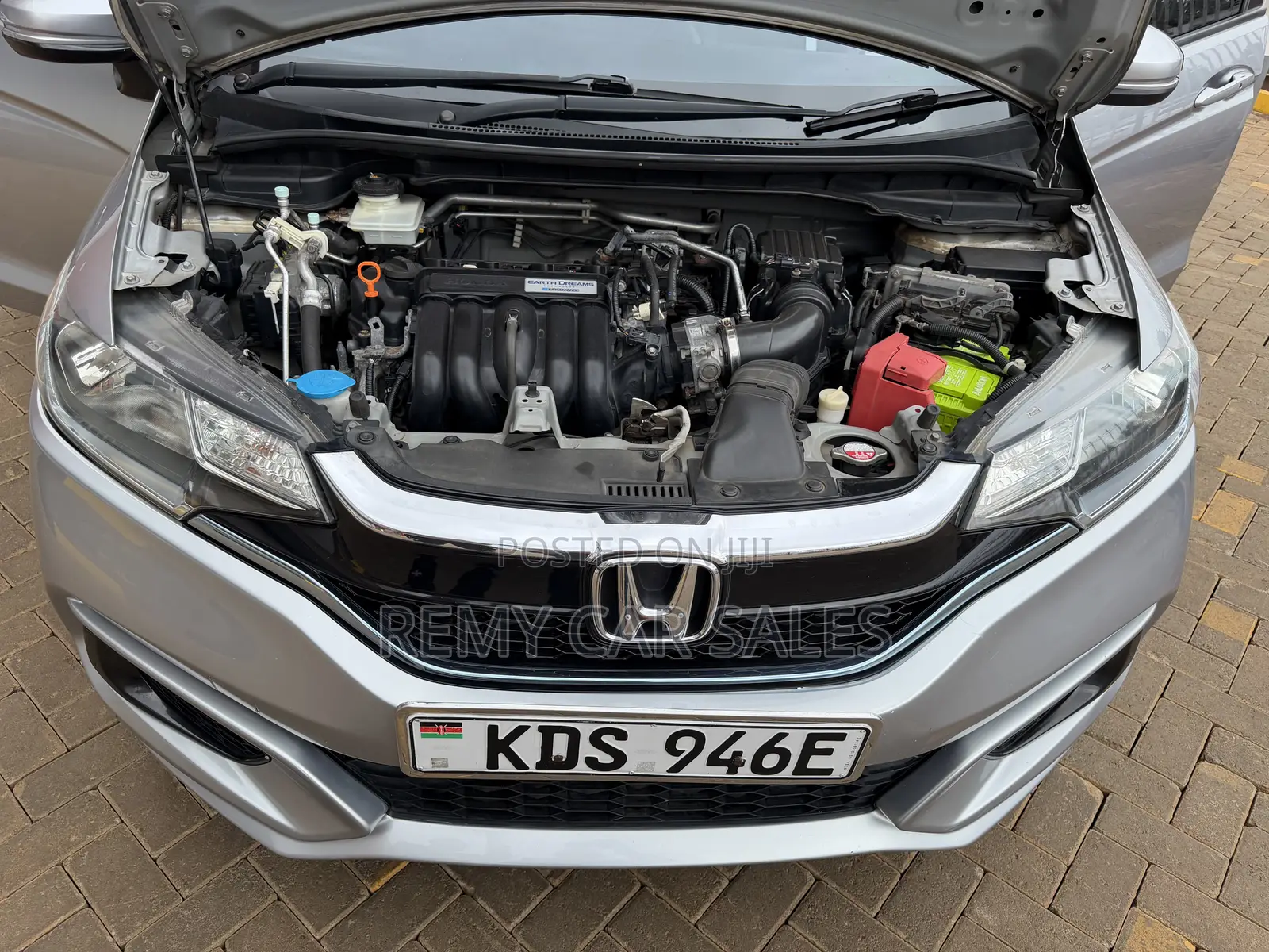 Honda Fit 2017 Silver