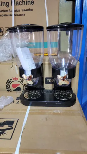 Double Cereal and Dry Food Dispenser