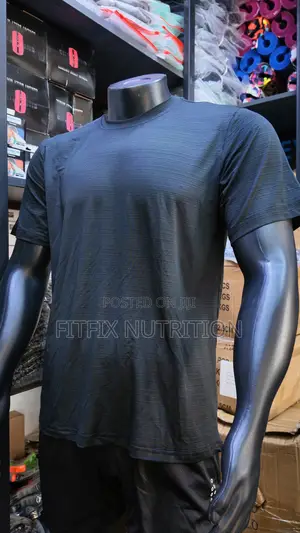 Black Breathable Athletic Tshirts