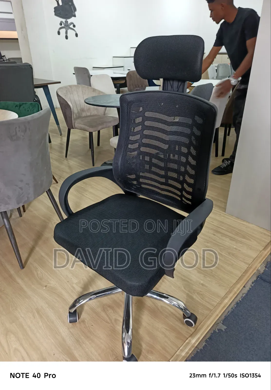 Headrest Chair