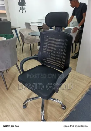 Headrest Chair