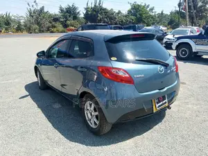 Mazda Demio 2014 Blue