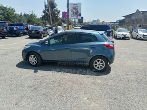 Mazda Demio 2014 Blue