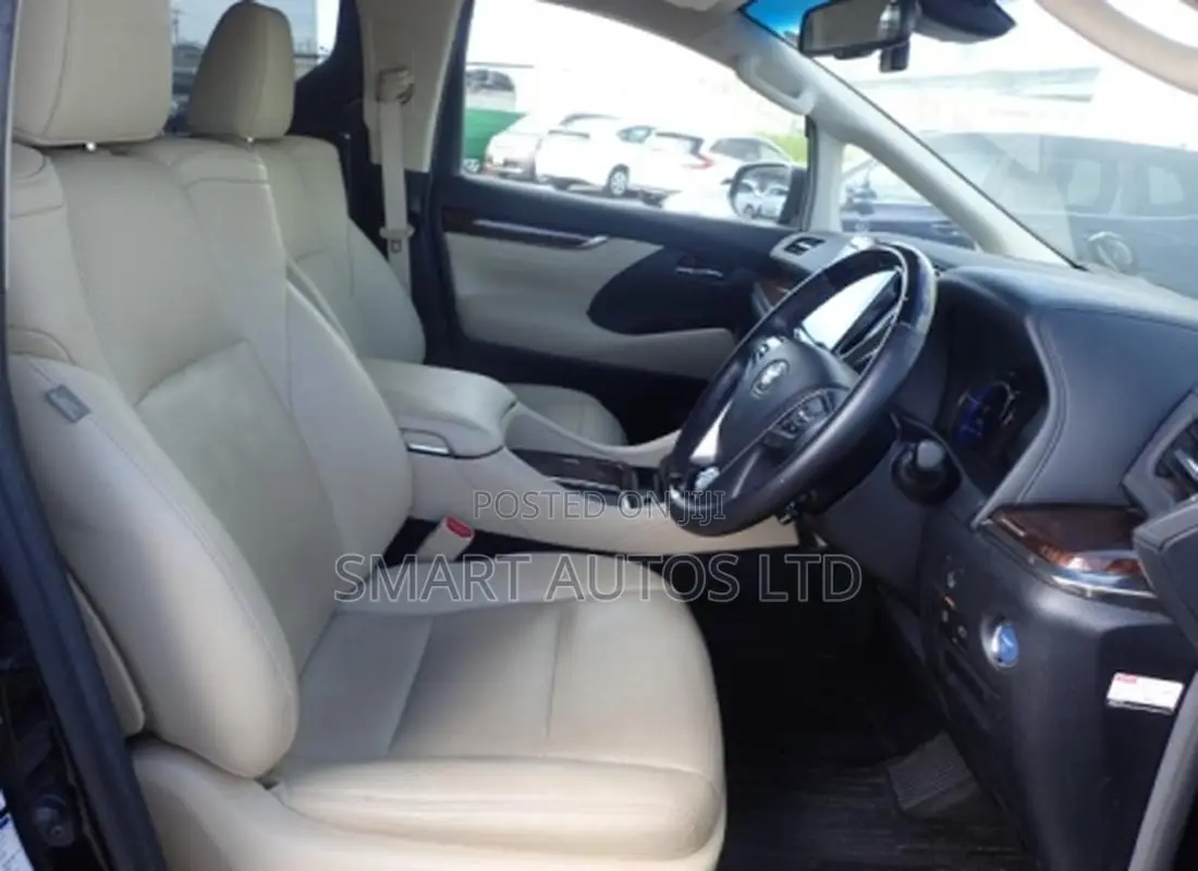 Toyota Vellfire Hybrid Executive Lounge E-Four 7-Seater 2019 Black