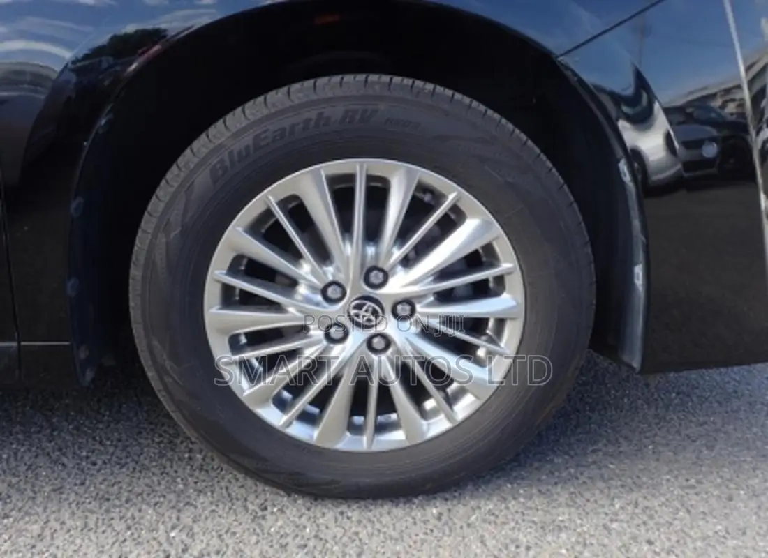 Toyota Vellfire Hybrid Executive Lounge E-Four 7-Seater 2019 Black