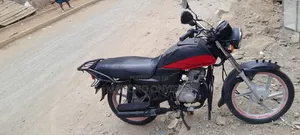 Honda CB 2021 Red