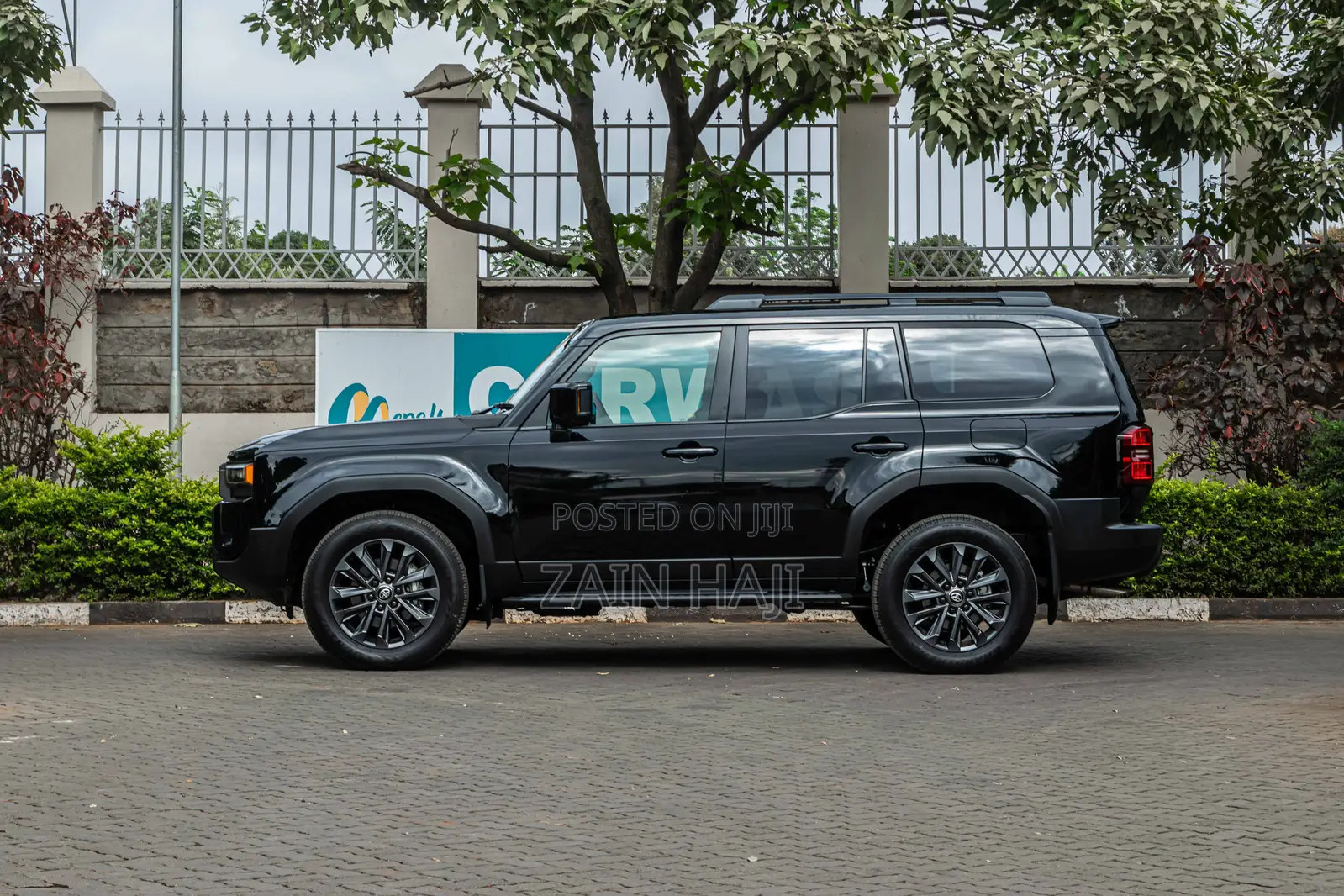 Toyota Land Cruiser Prado 2.8 2025 Black