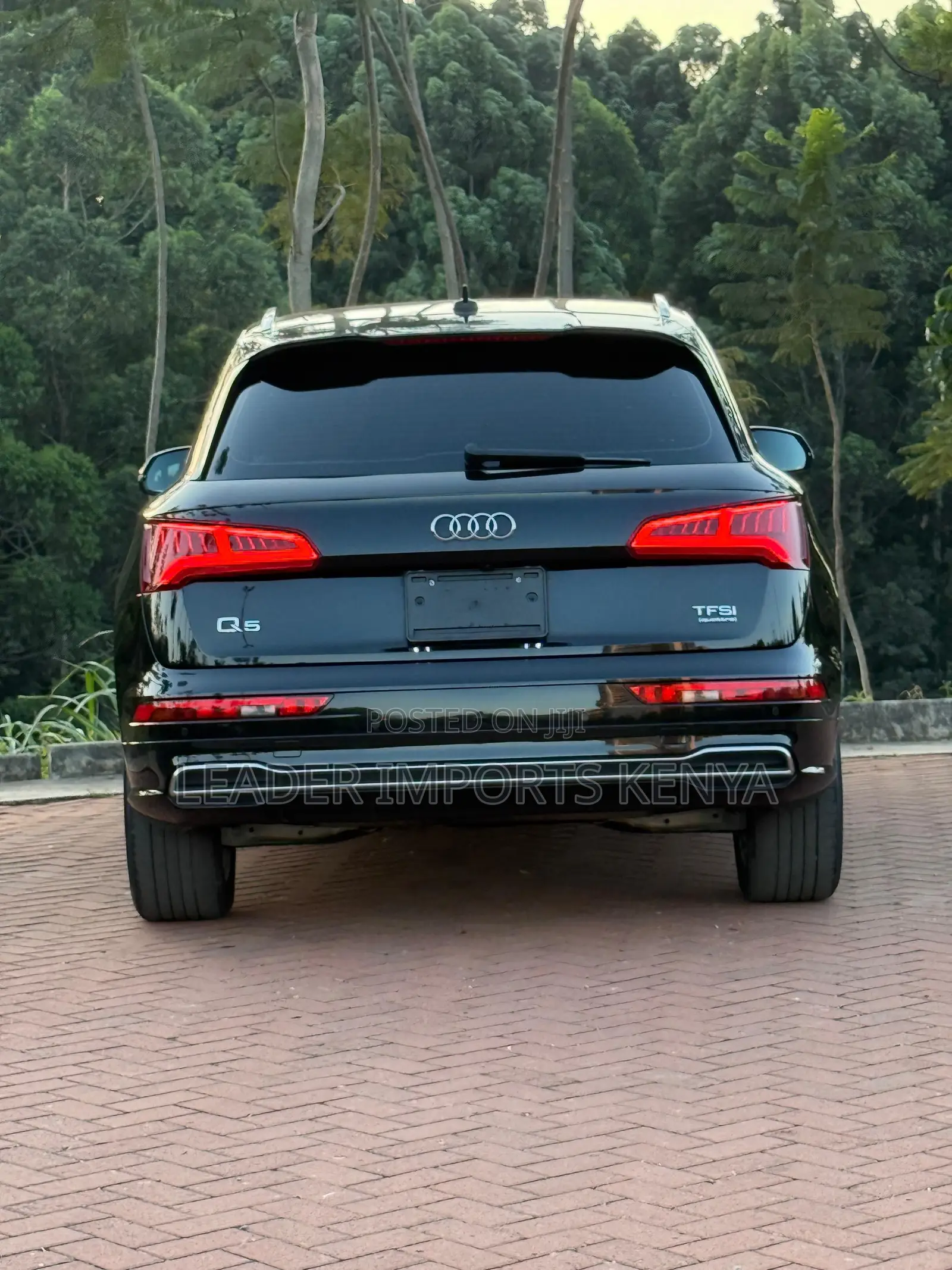 Audi Q5 2.0T Premium AWD quattro 2019 Black