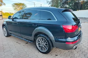 Audi Q7 2007 Gray