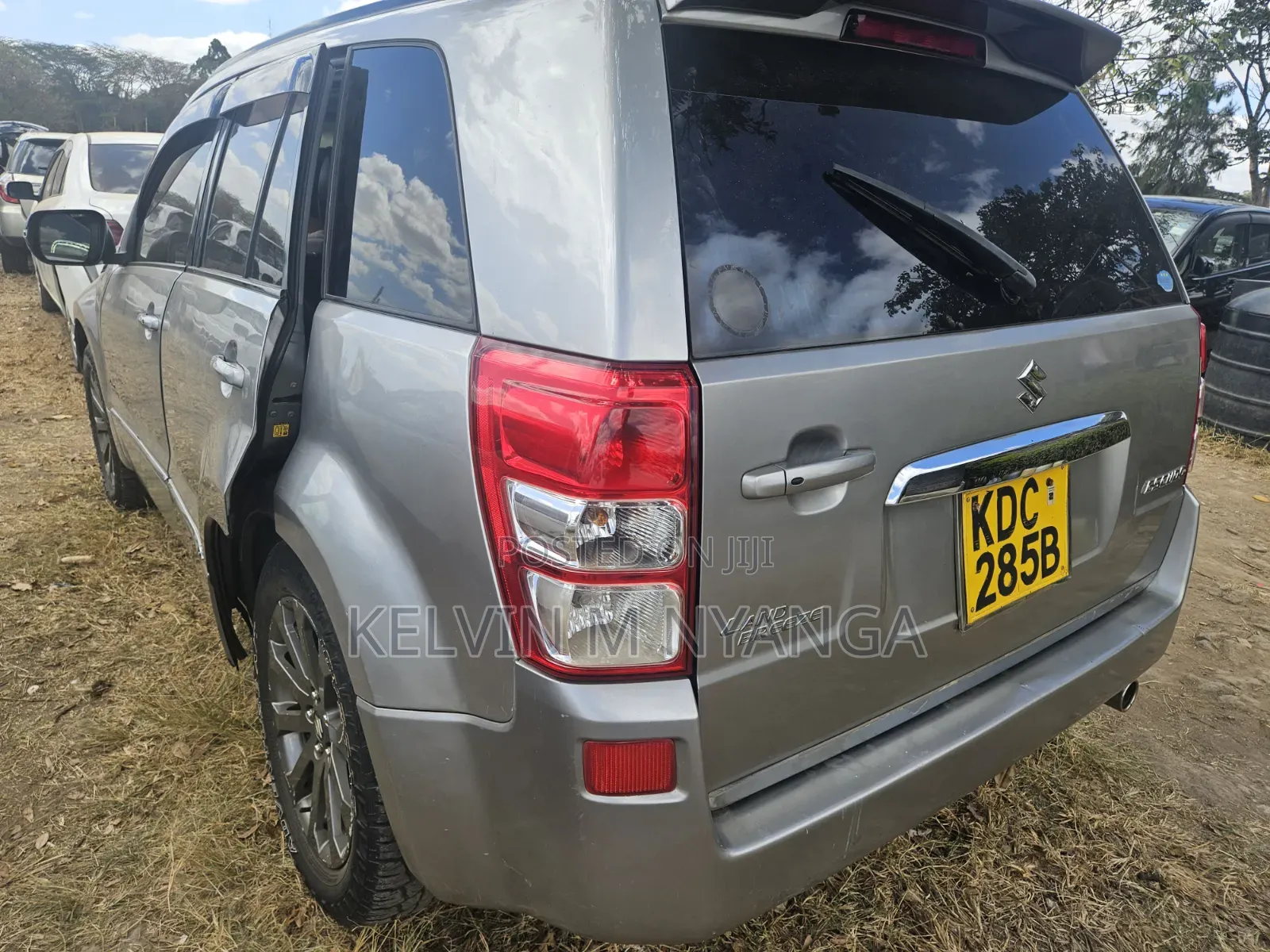 Suzuki Escudo SV Premium 2014 Gray