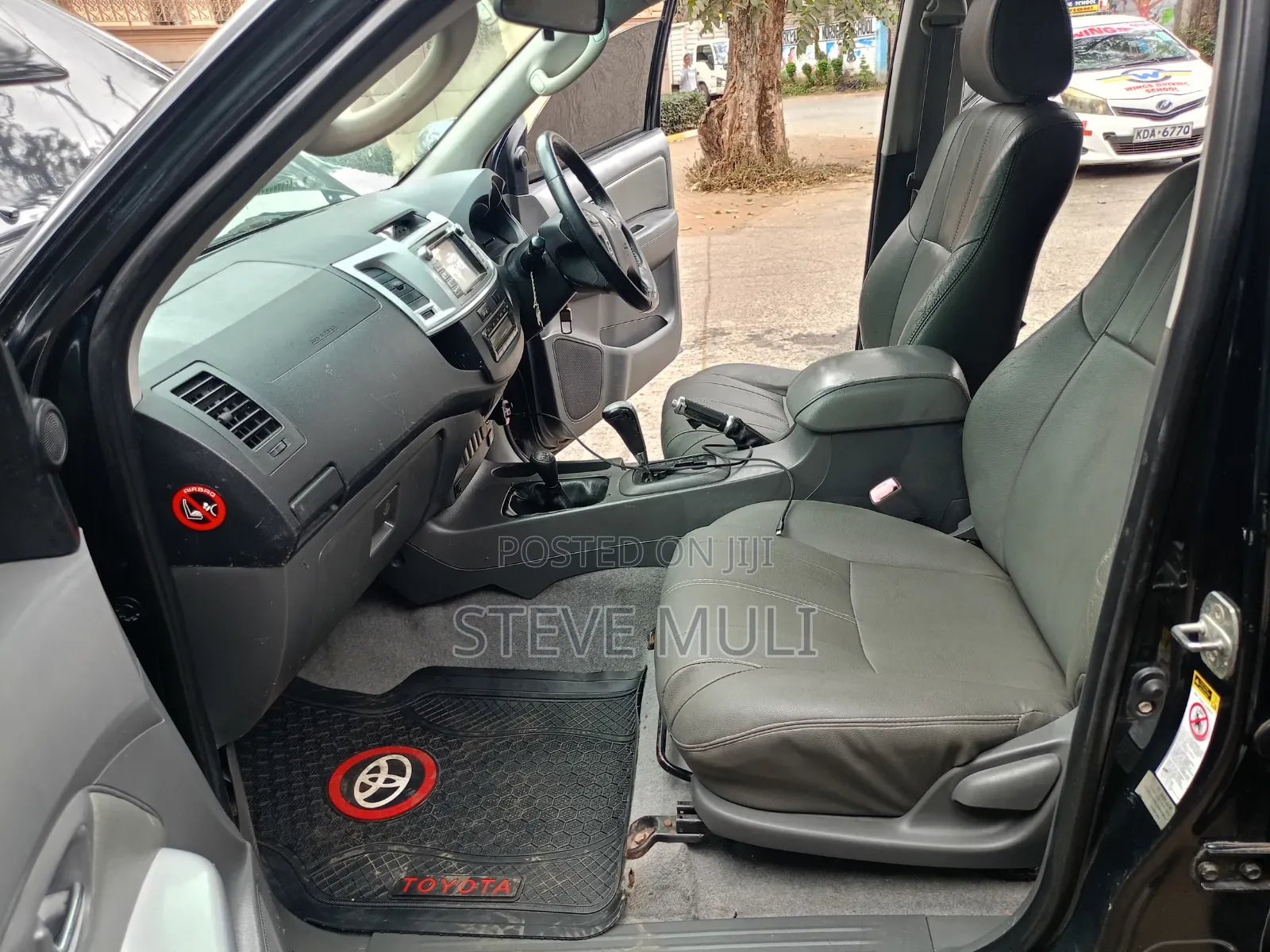 Toyota Hilux 2012 Matt Black