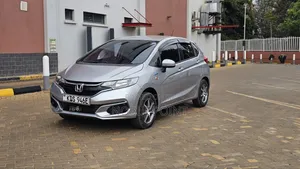 Honda Fit 2017 Silver