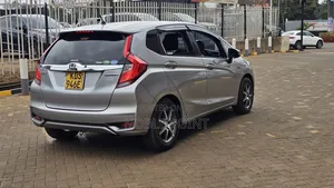 Honda Fit 2017 Silver