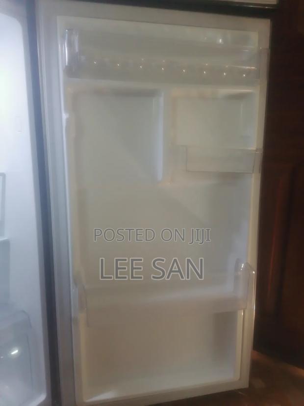 Refrigerator - thumbnail 5