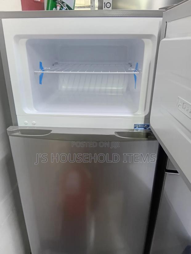 Roch 207 Liters Double Door Fridge - thumbnail 2