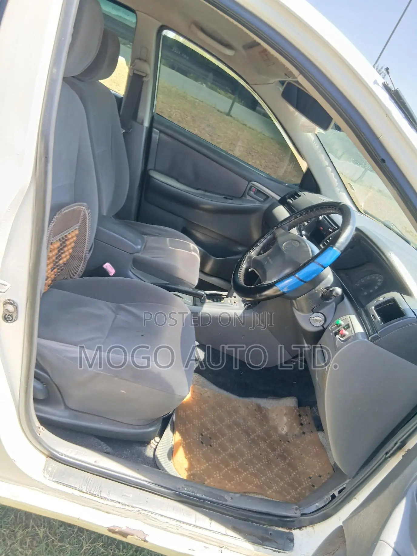 Toyota Corolla 2005 White