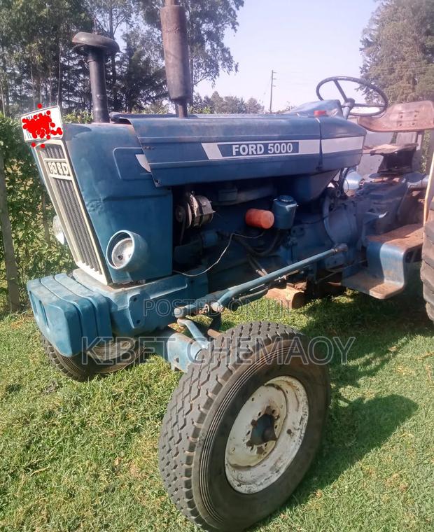 Ford 5000 Tractor - thumbnail 2