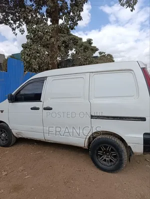 Toyota TownAce 2005 White