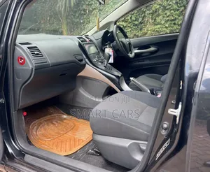 Toyota Auris 2011 Blue