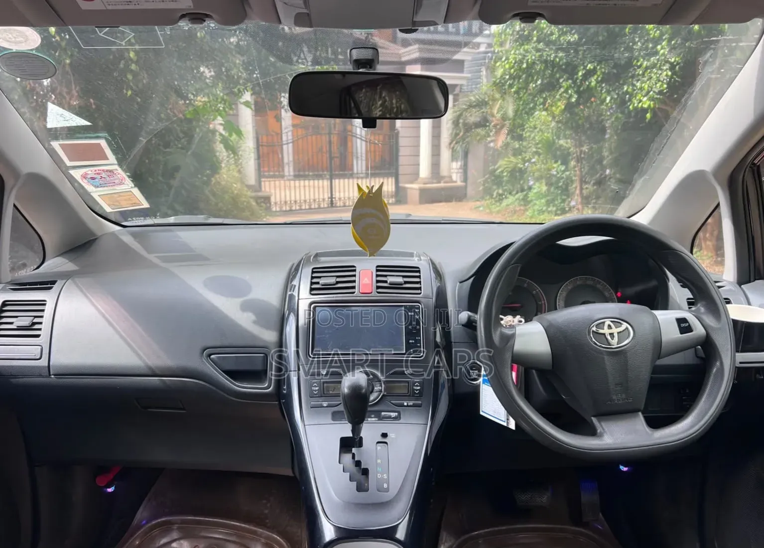 Toyota Auris 2011 Blue