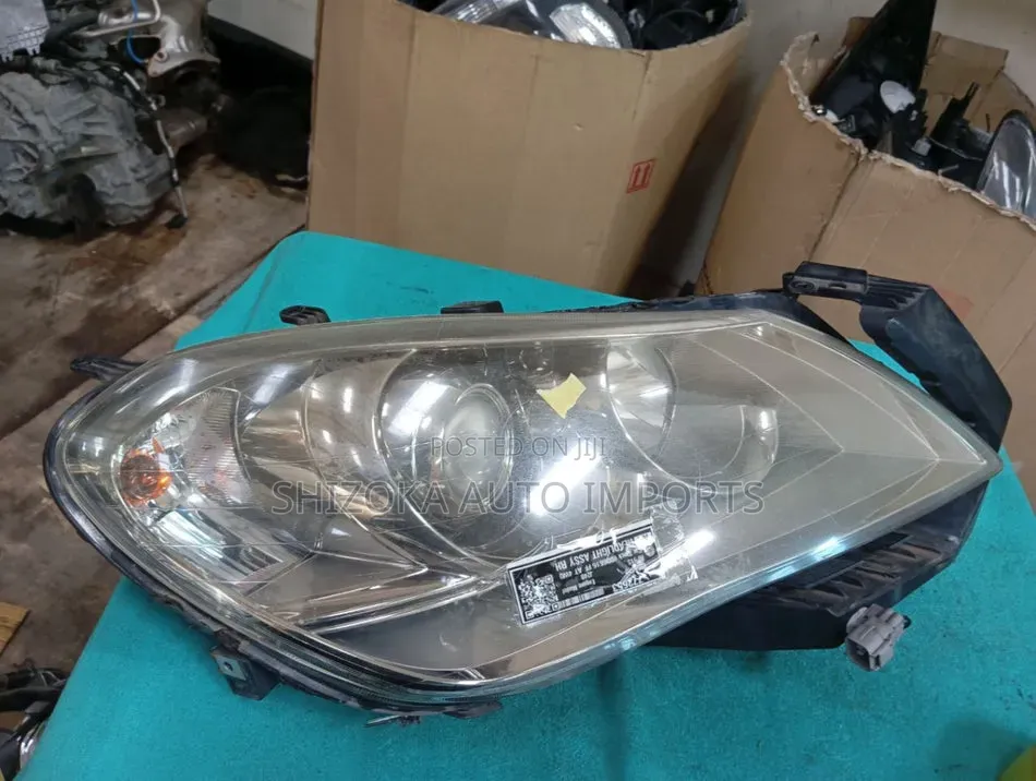 Headlight Assy Rh Suzuki Kizashi Rf91s 2013