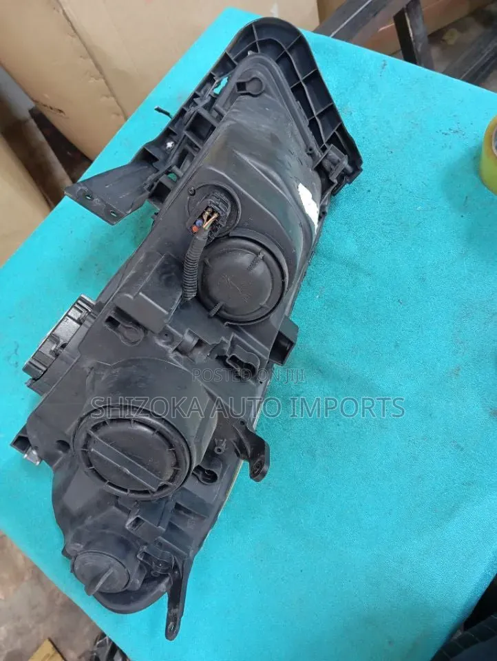 Headlight Assy Rh Suzuki Kizashi Rf91s 2013