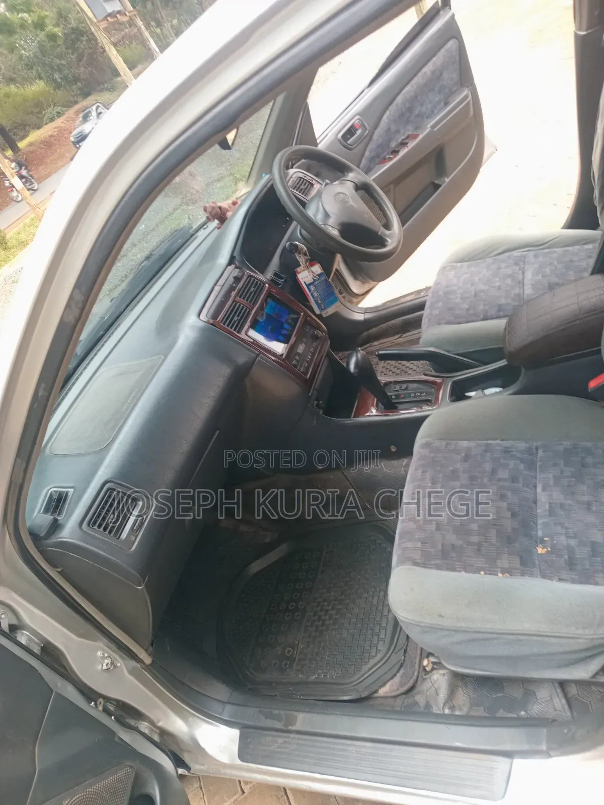 Toyota Carina 2001 Silver