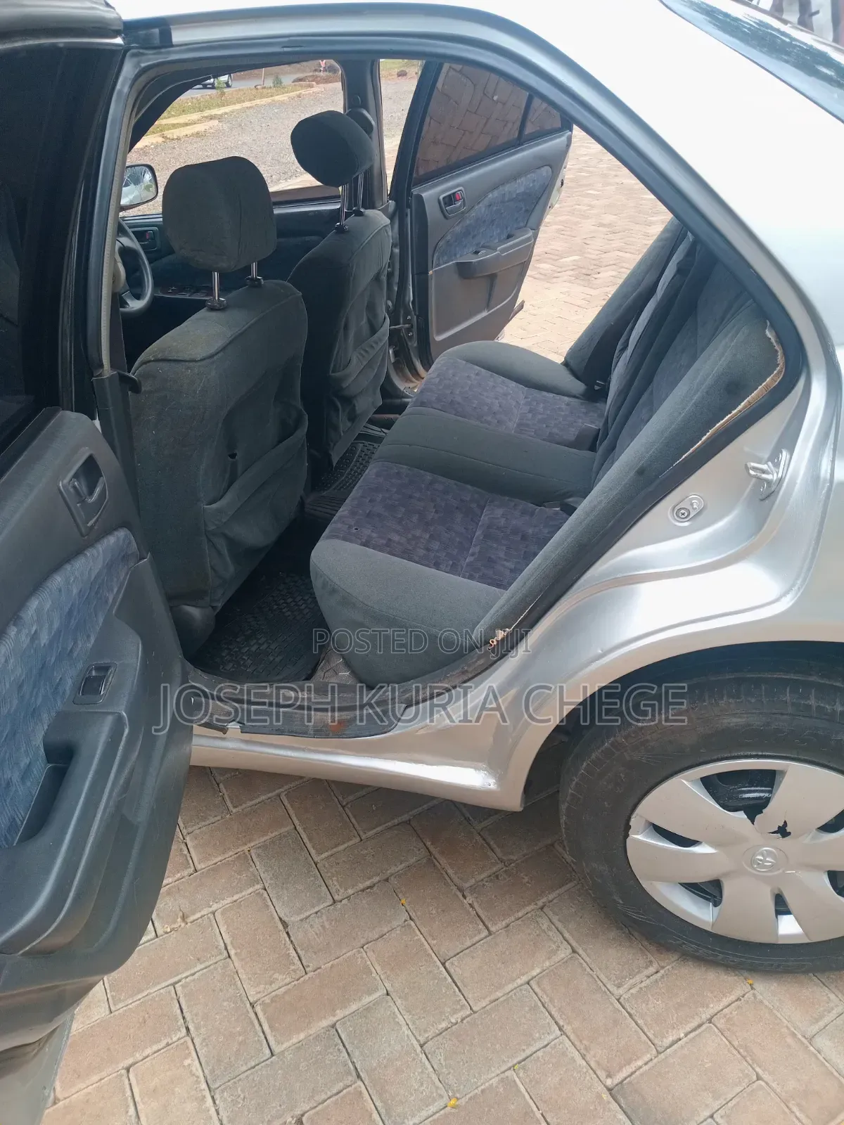 Toyota Carina 2001 Silver