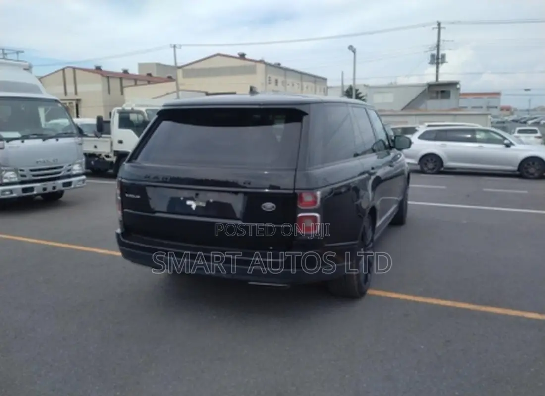 Land Rover Range Rover Vogue 2020 Black