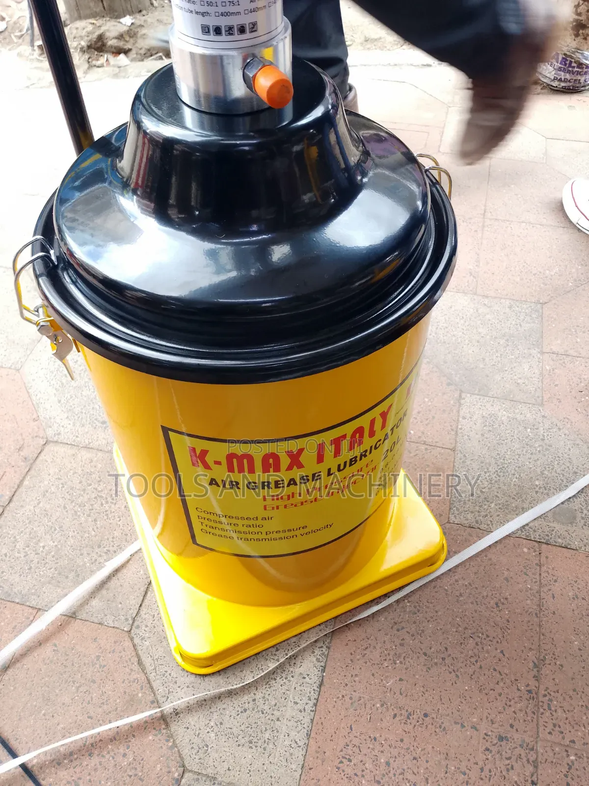 Durable Air Pressure Grease Bucket/20l Lubricator Bucket