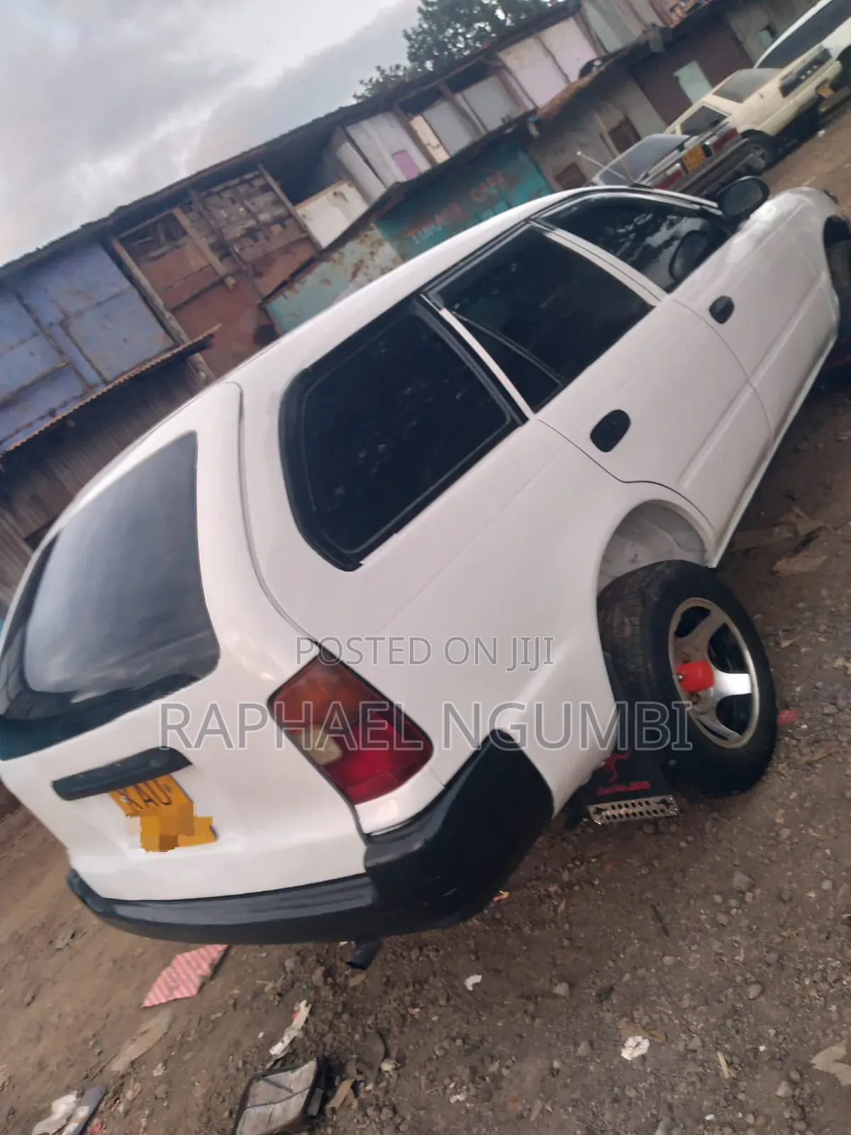 Toyota Corolla 1999 White