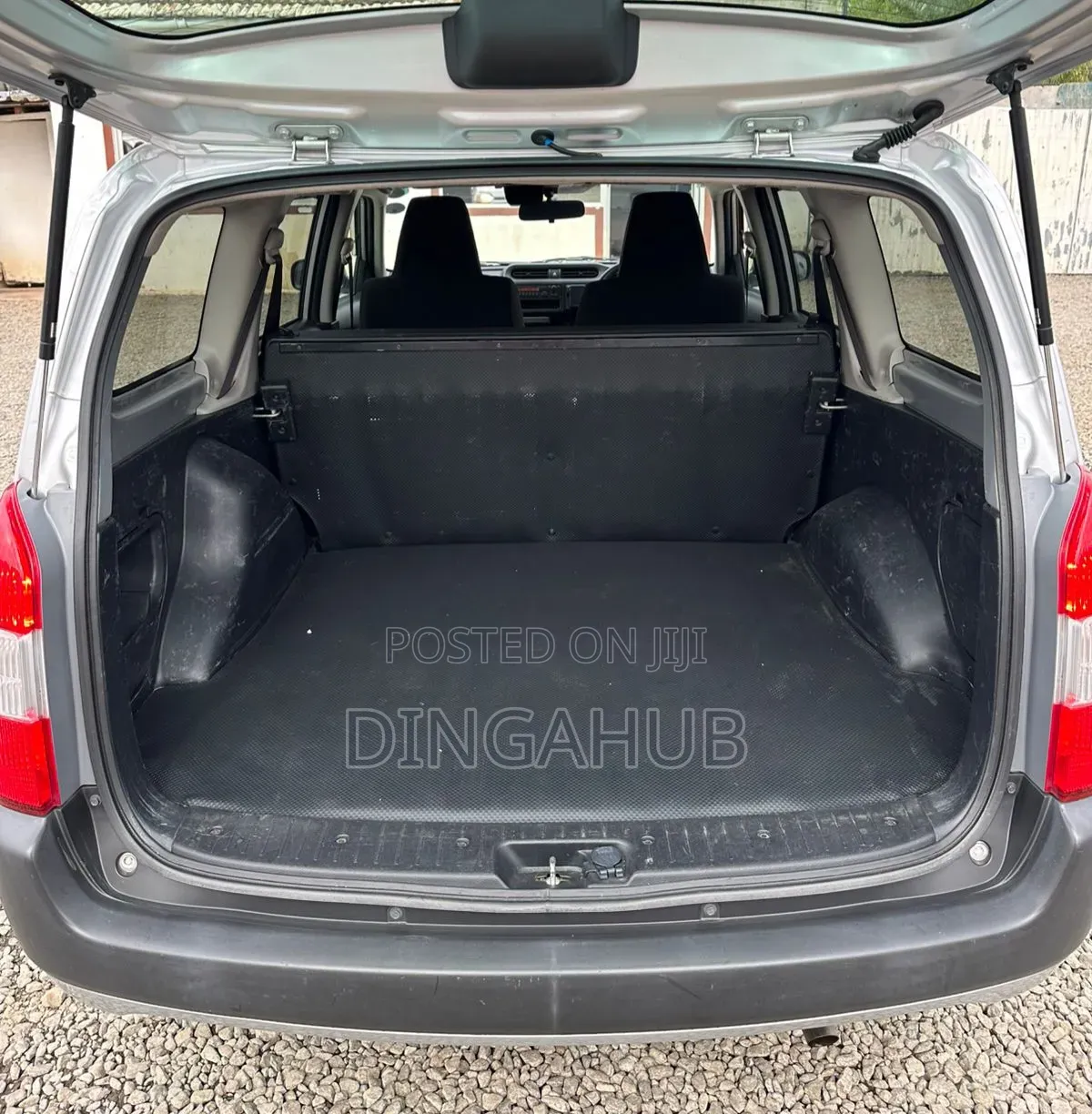 Toyota Succeed 2019 Silver