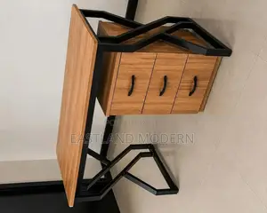 Executive Office Desk With 3-Drawer Pedestal