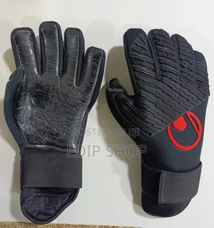 Black Color Uhlsport Goalkeeper Gloves
