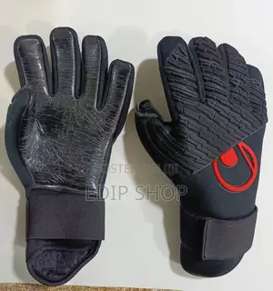 Black Color Uhlsport Goalkeeper Gloves