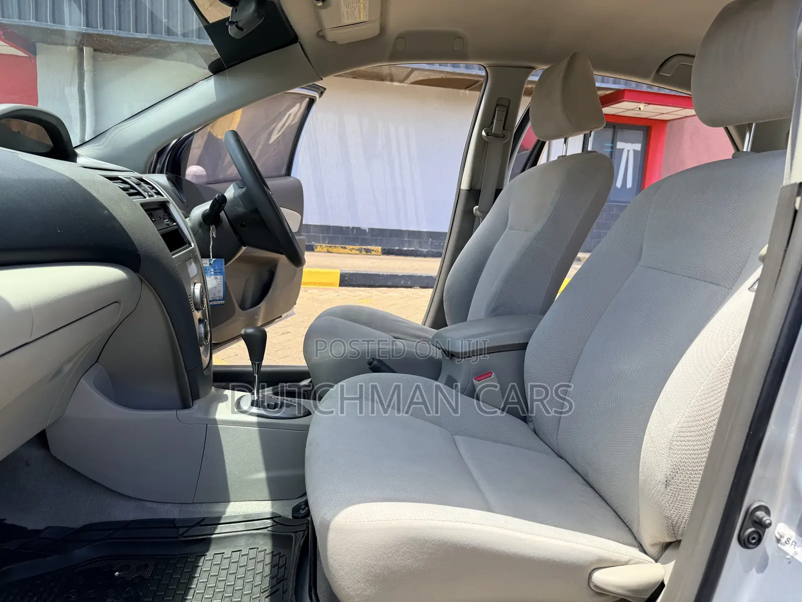 Toyota Belta 2009 Silver