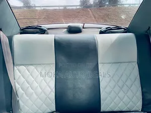 Mitsubishi Lancer 1997 White