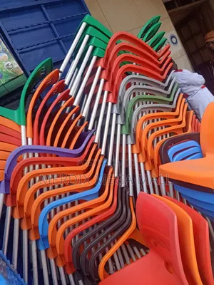 We34, Plastic Chairs, Chairs