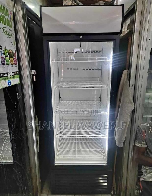 Big 650litres Display Fridge/ Chiller Best and Commercial One