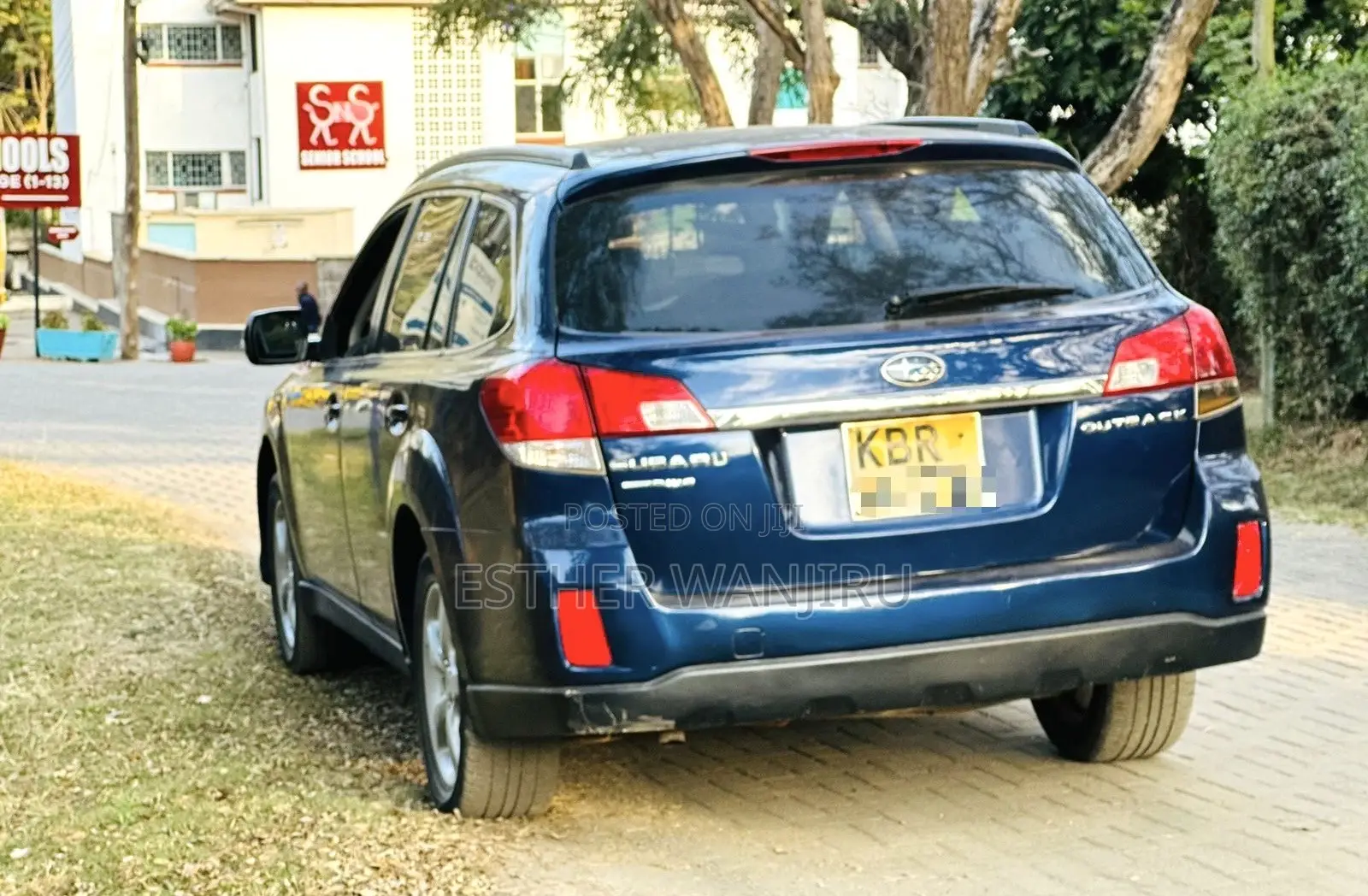 Subaru Outback 2011 Blue
