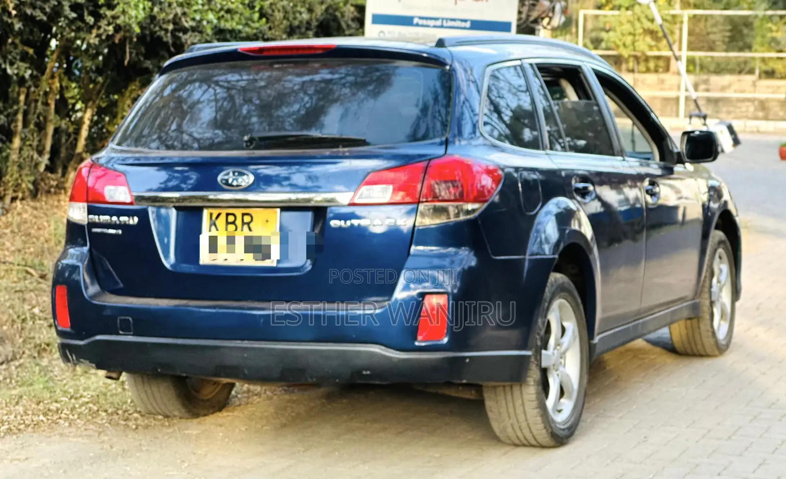 Subaru Outback 2011 Blue