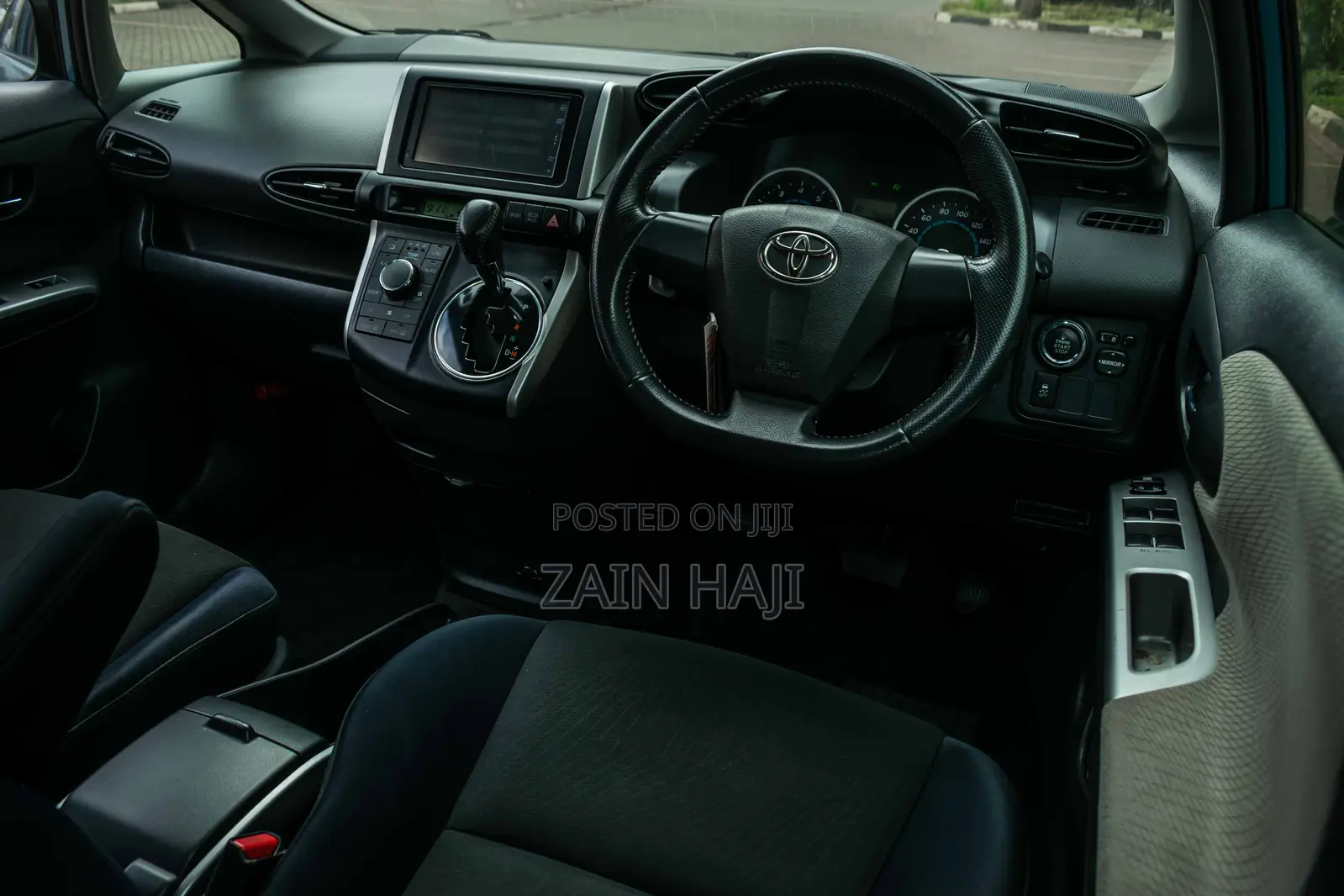 Toyota Wish 2011 Blue