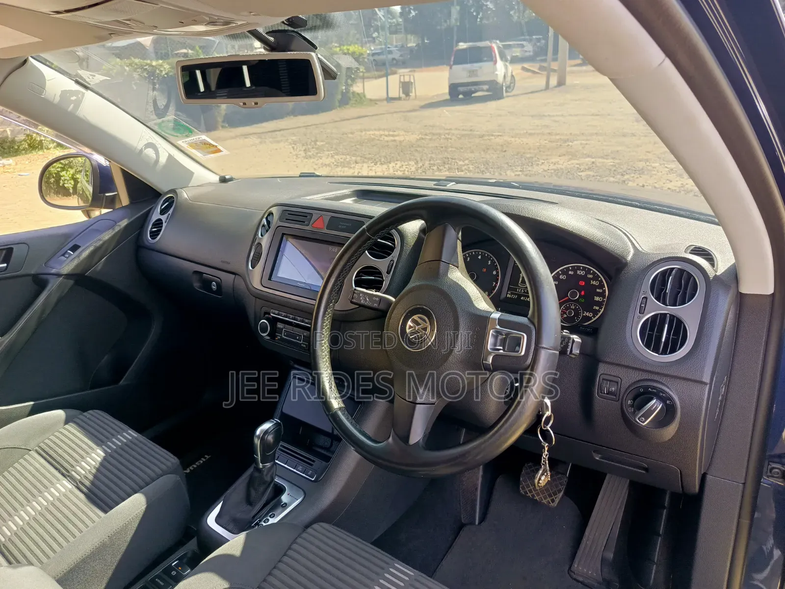 Volkswagen Tiguan 2012 Blue