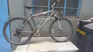 Ex UK Size 26 GIANT BICYCLE 21 SPEED