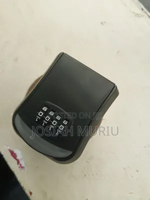 4-Digit Combination Key Lock Box
